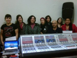 12-soundcraft-si-series-september-2013-300x225